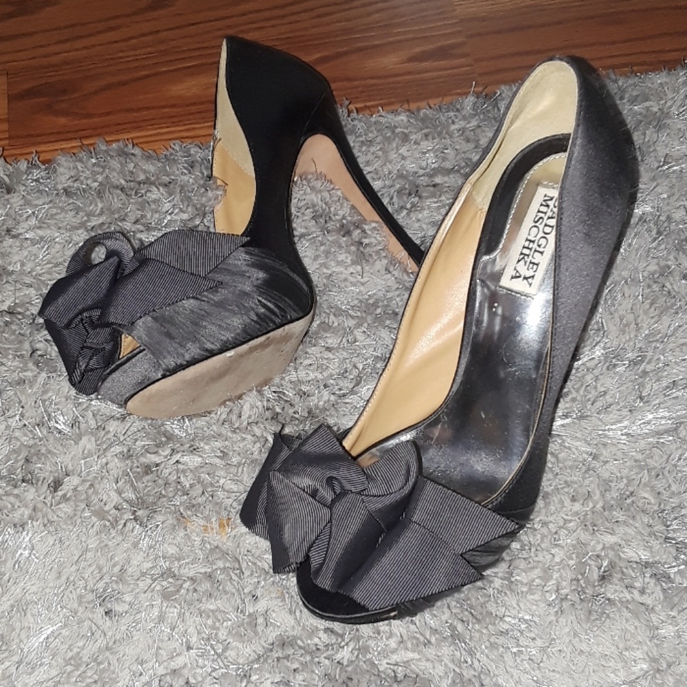 Badgley Mischka heels